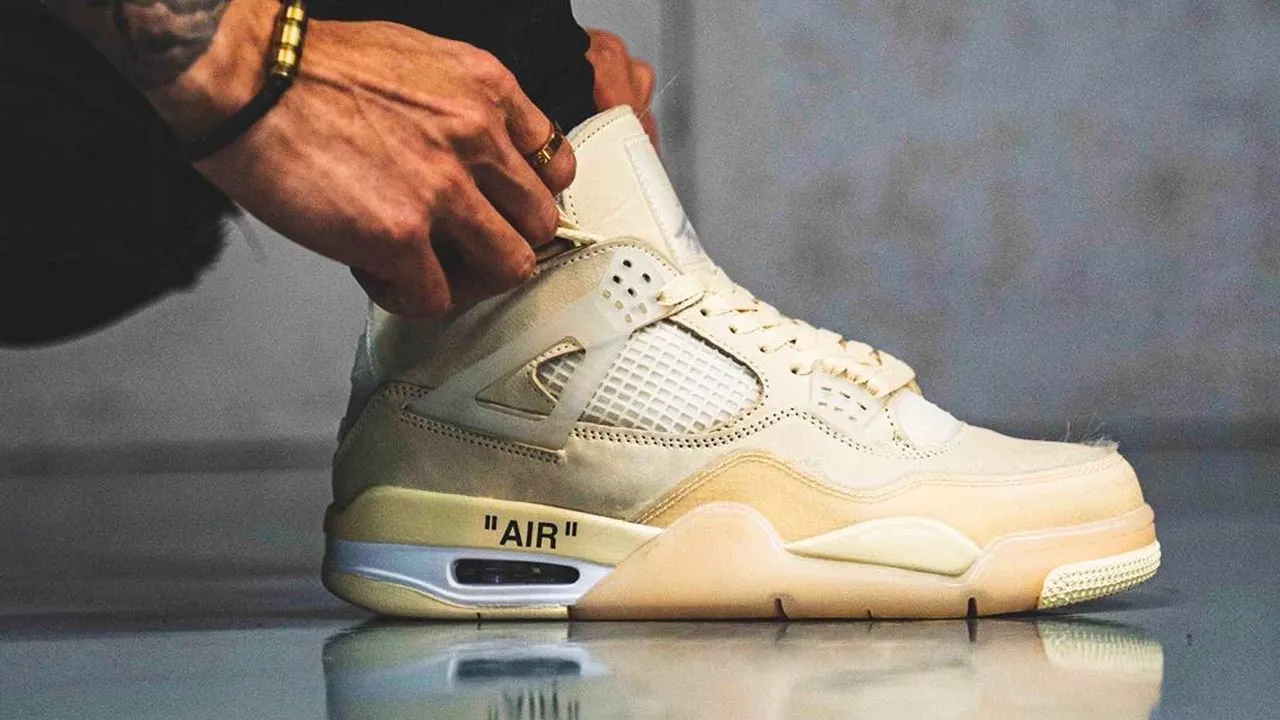 An On-Foot Look at the Off-White x Air Jordan 4 