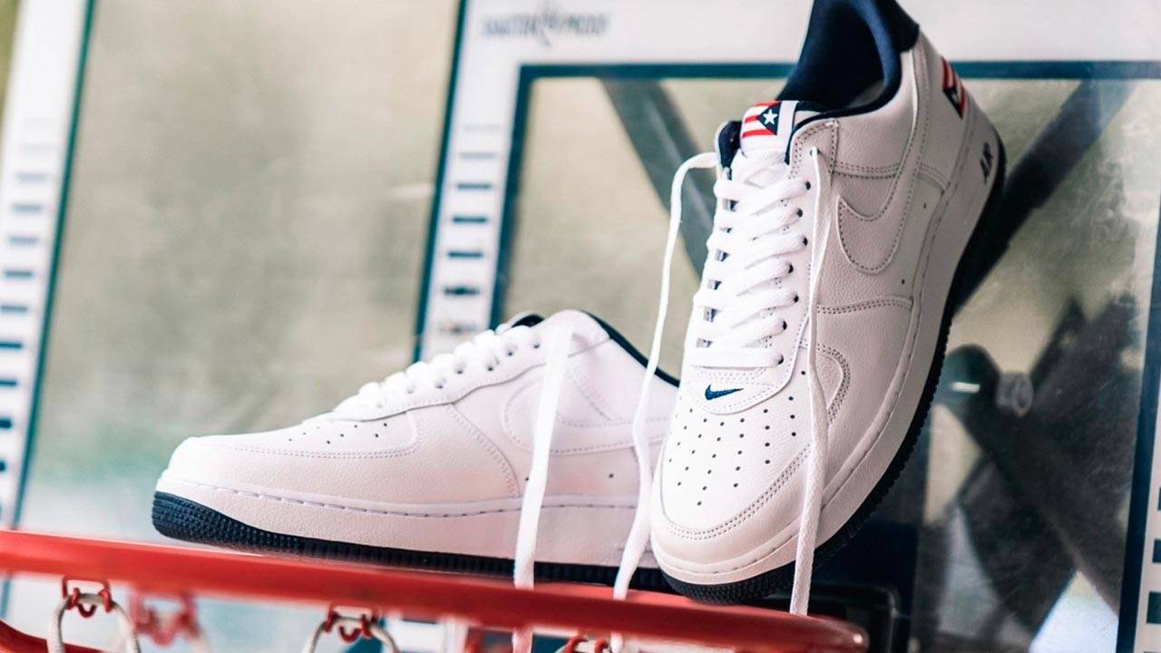 Nike Air Force 1 "Puerto Rico"