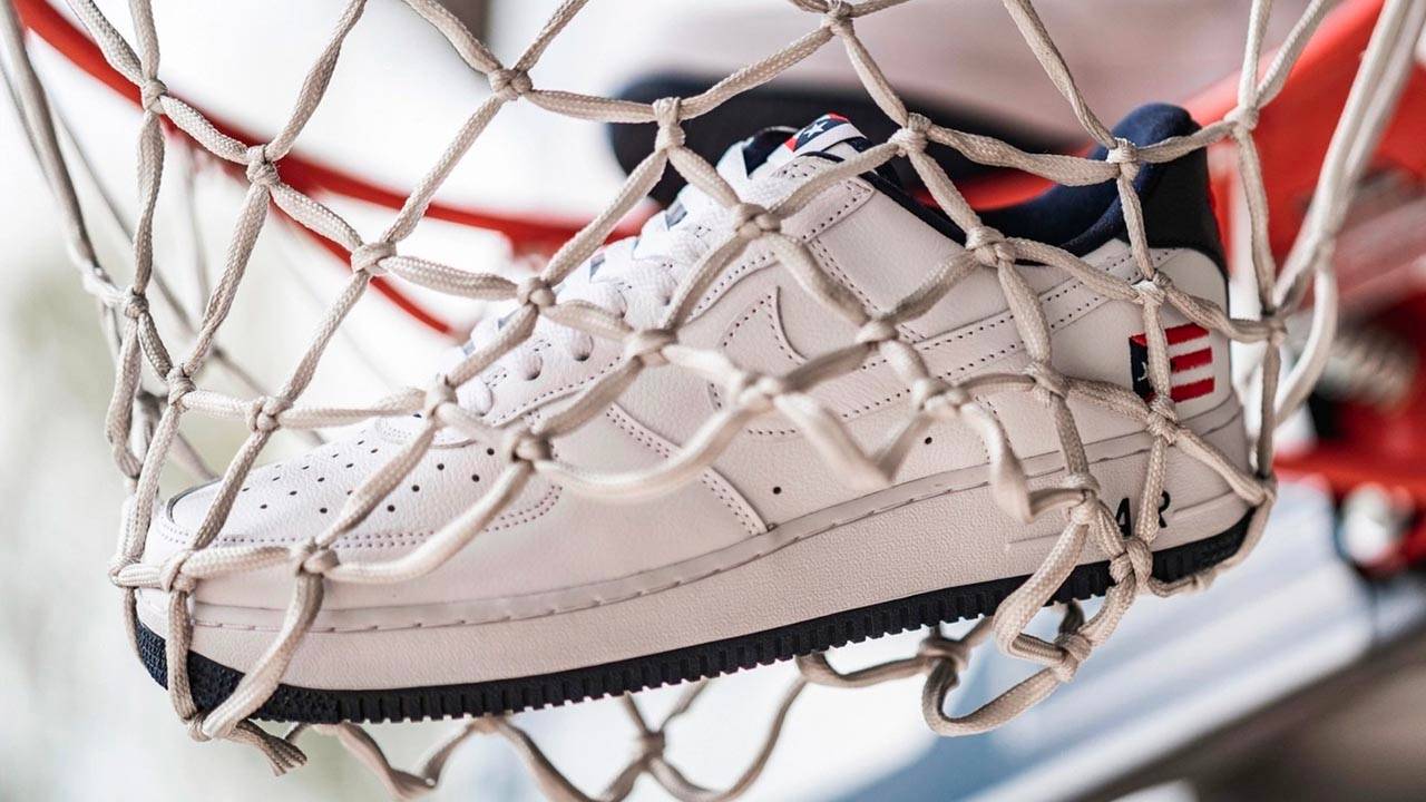 Nike Air Force 1 "Puerto Rico"