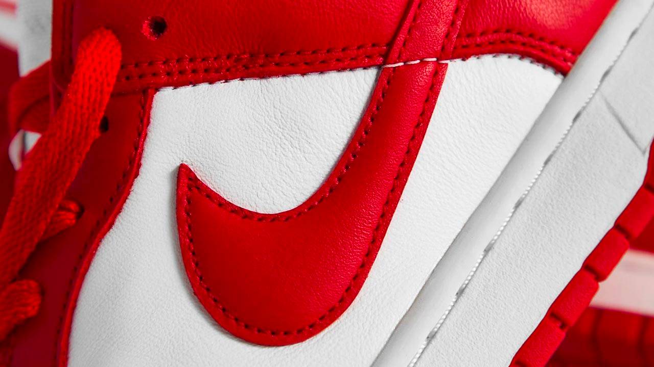 Release Reminder: Don't Miss the Nike Dunk Low SP "University Red"!