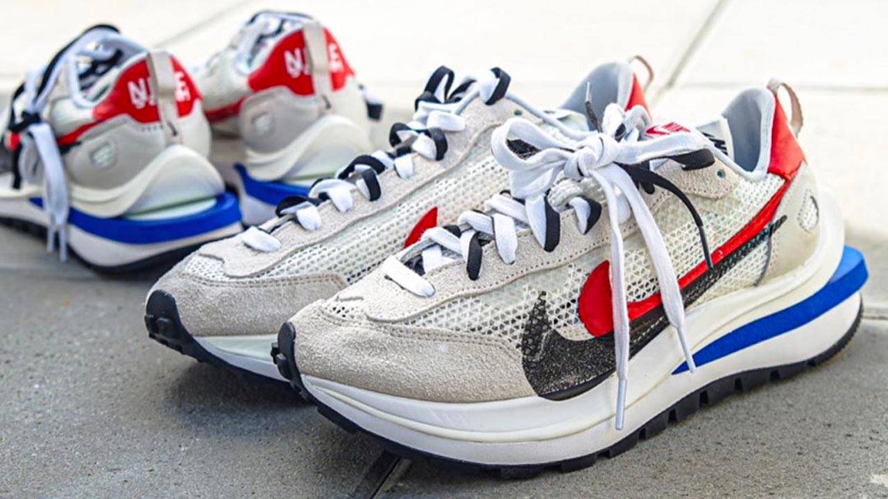 nike sacai waffle sail