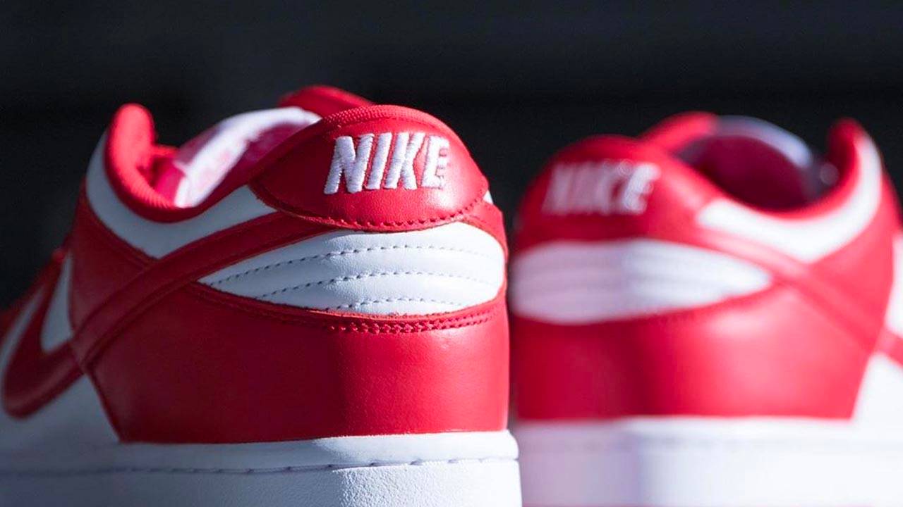 Nike Dunk Low SP "University Red"