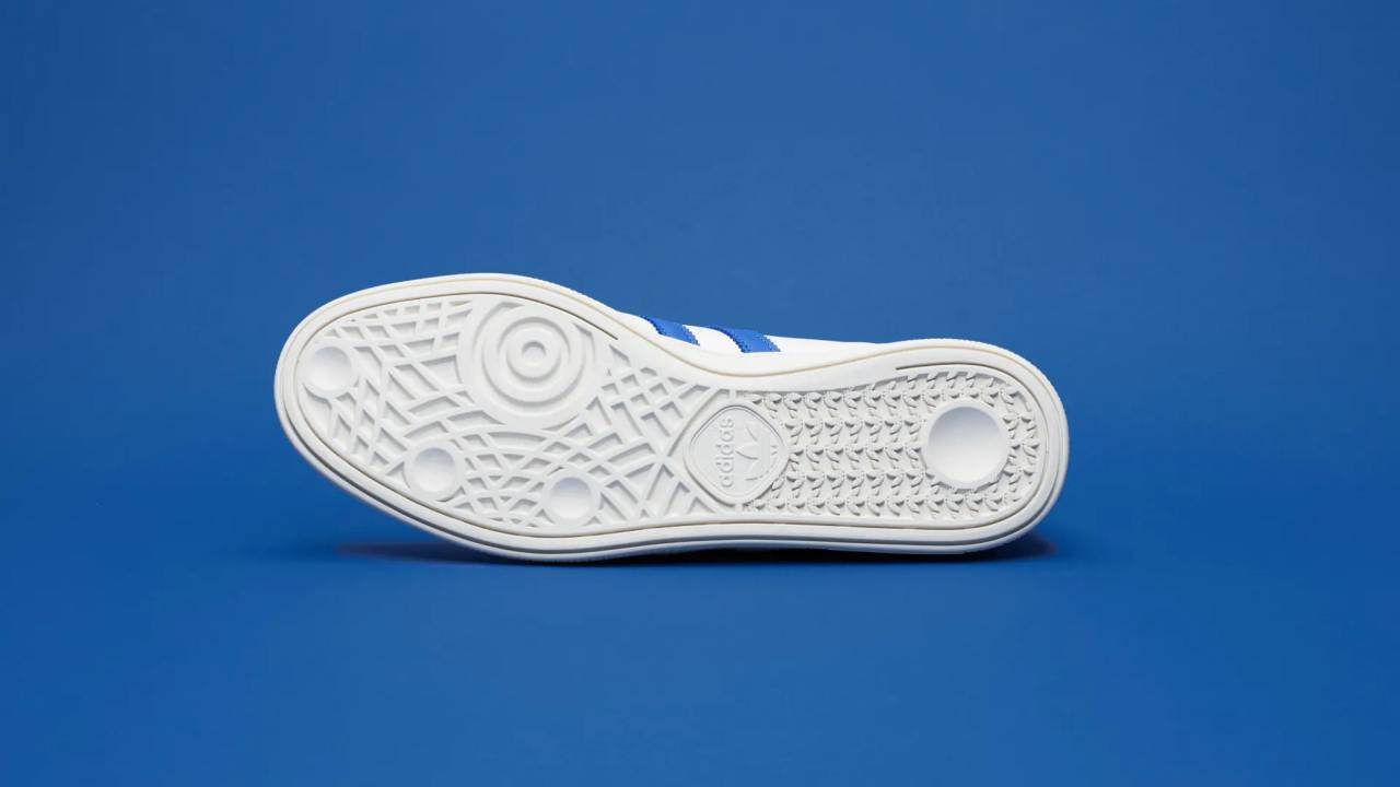 adidas sneakersnstuff gt