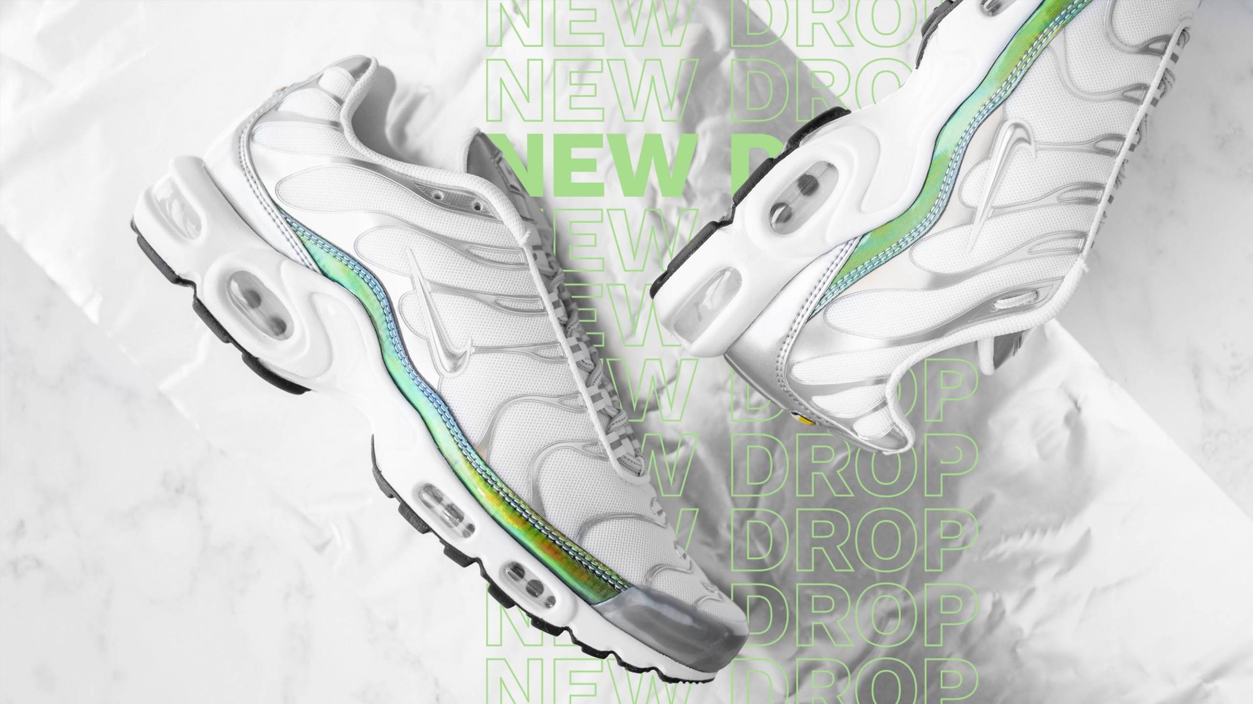 Iridescent Accents Feature on the Nike TN Max Plus "White Metallic" | The Sole Supplier