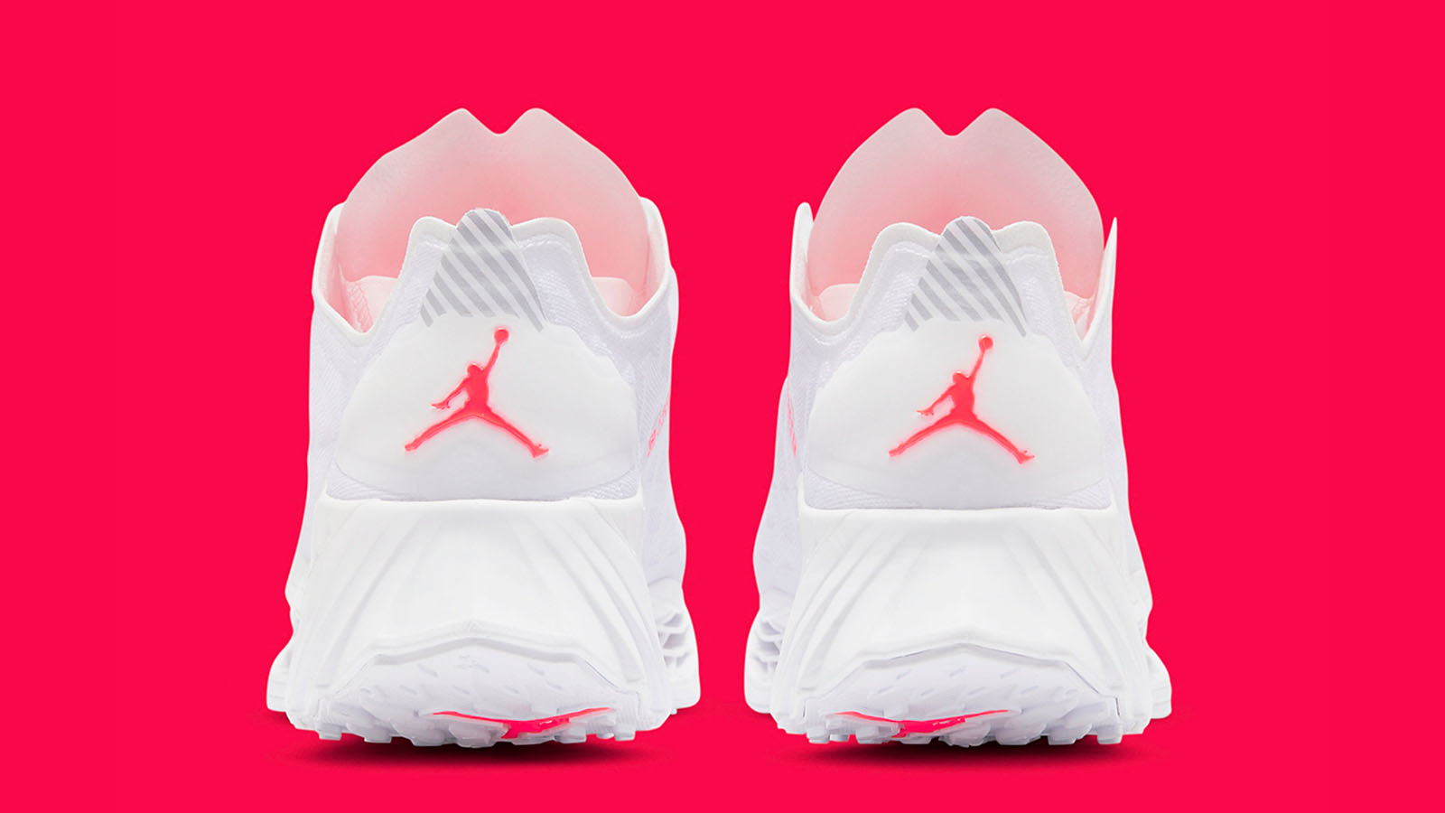 jordan trunner heel shot