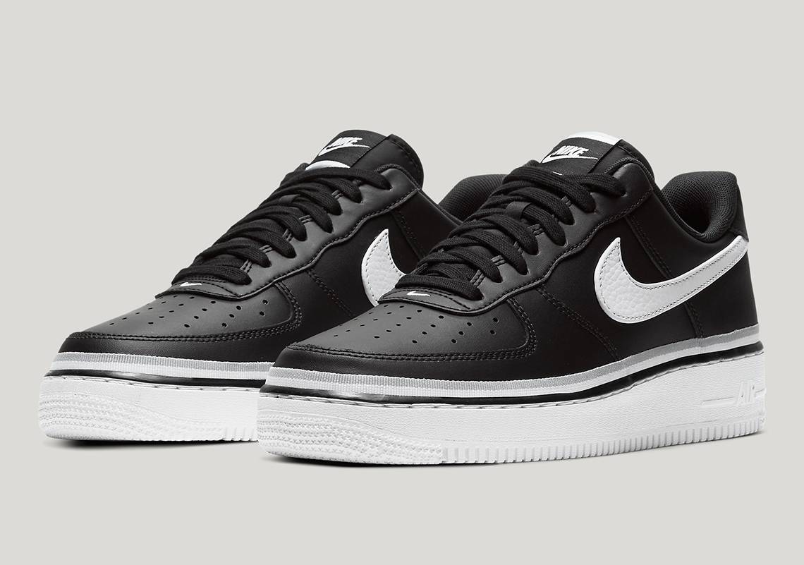 These Are the 12 Hottest Sneakers Available Now and Dropping This Week 8