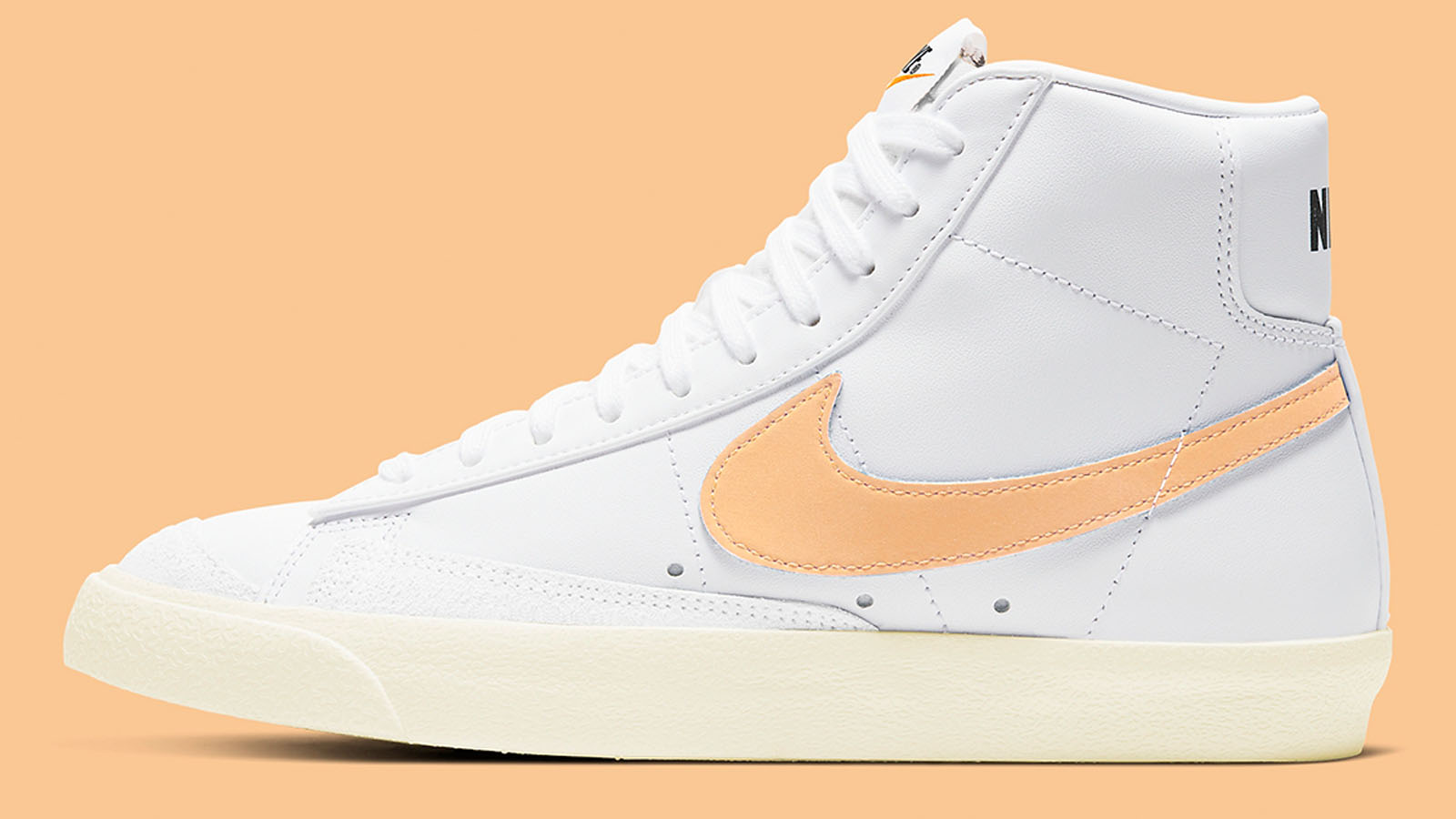 nike blazer mid 77 peach