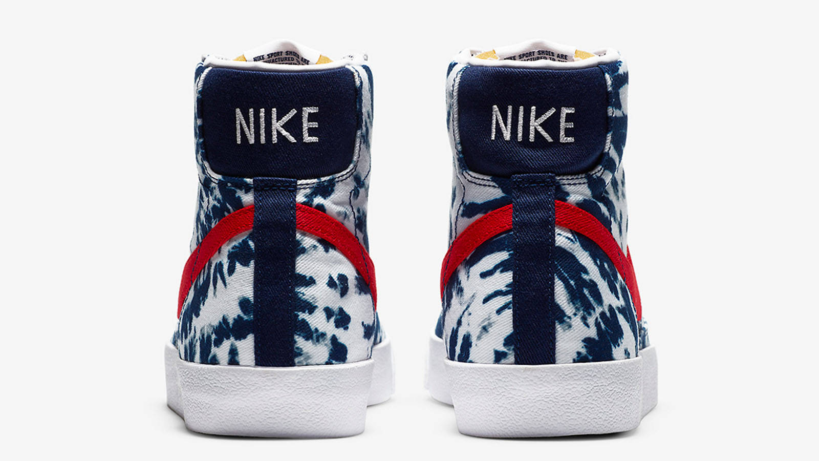nike blazer tie dye heel shot