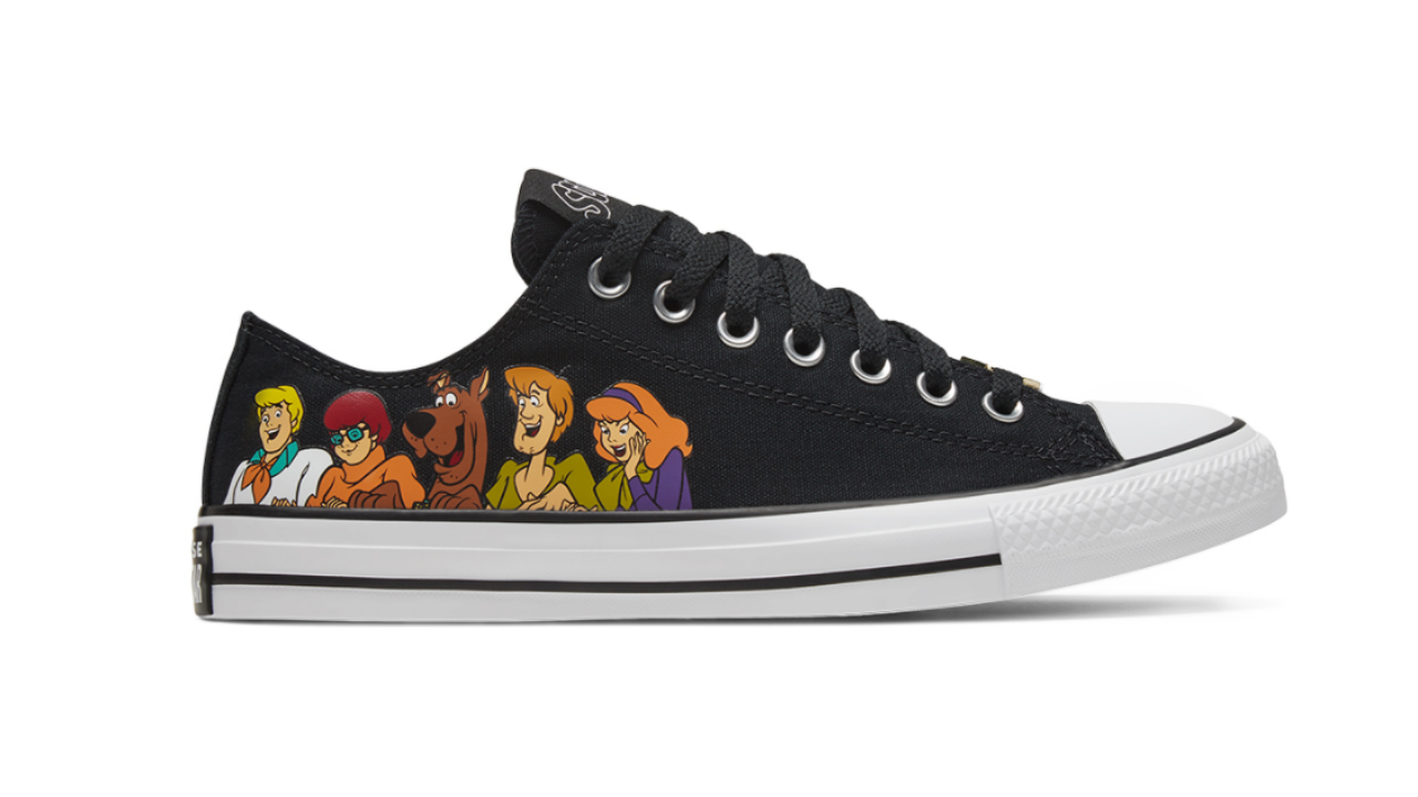scooby converse chuck low
