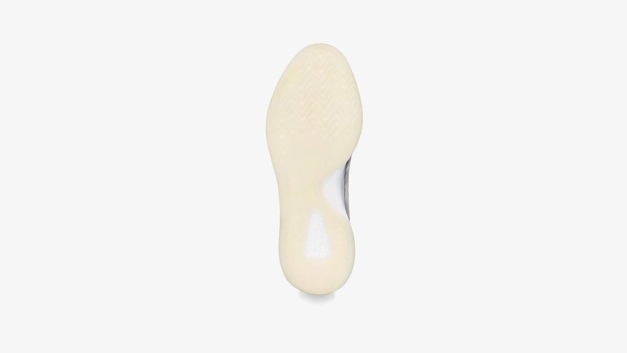 yeezy barium qntm