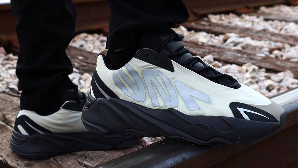 Yeezy 700 MNVN "Bone"