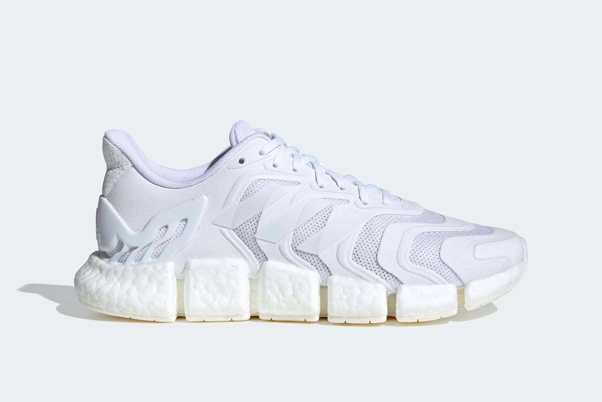 14 Underrated Summer Sneakers That You Probably Didn’t Know About6