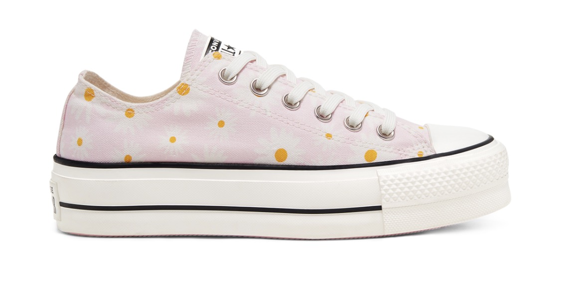 Converse Camp Daisies Chuck Taylor Low