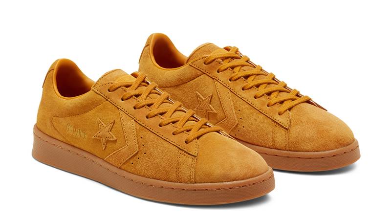 Converse Pro Leather Low Top Saffron Yellow Front
