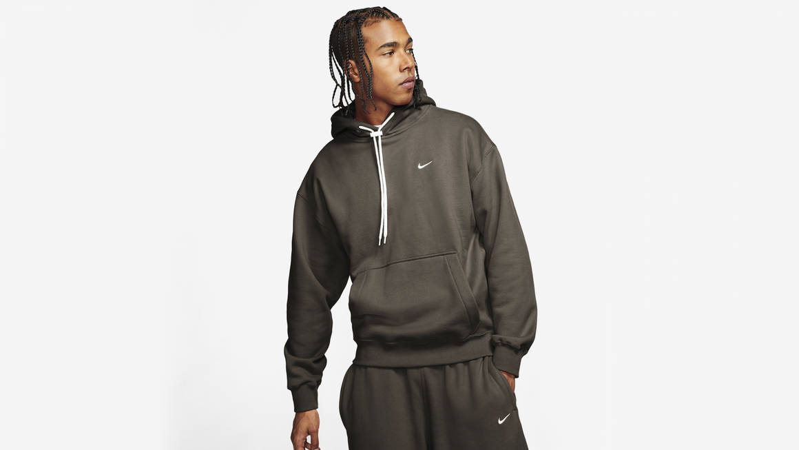 nikelab essential collection