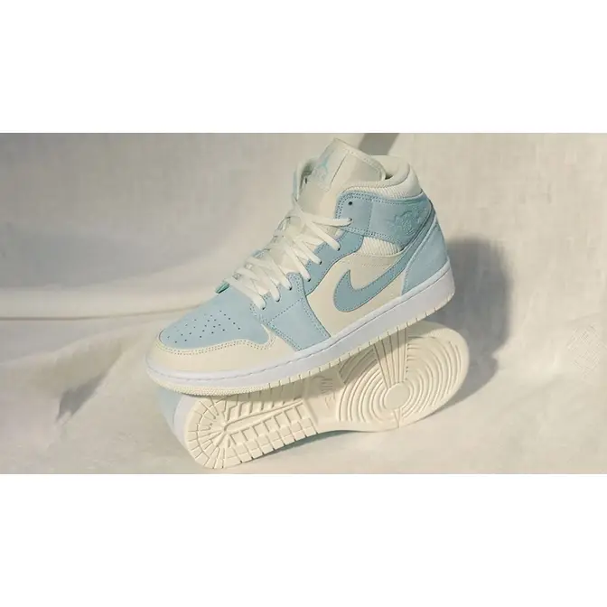 Jordan 1 Mid SE Light Blue White Where To Buy DA4666 100 The