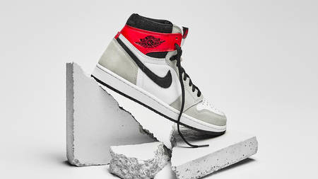 Release Reminder: Don't Miss the Air Jordan 1 Retro High OG "Light Smoke Grey"!
