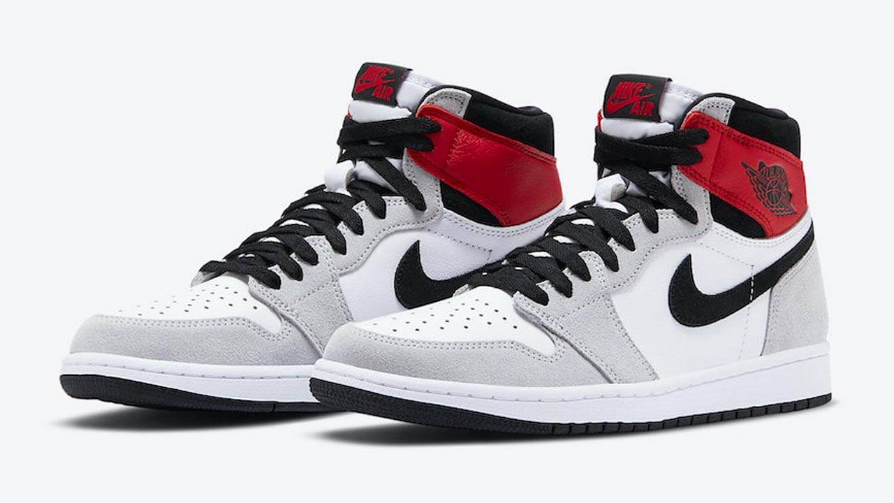 Air Jordan 1 Retro High OG "Light Smoke Grey"