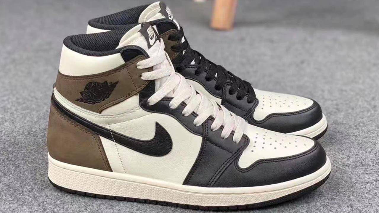 Air Jordan 1 High OG "Dark Mocha"