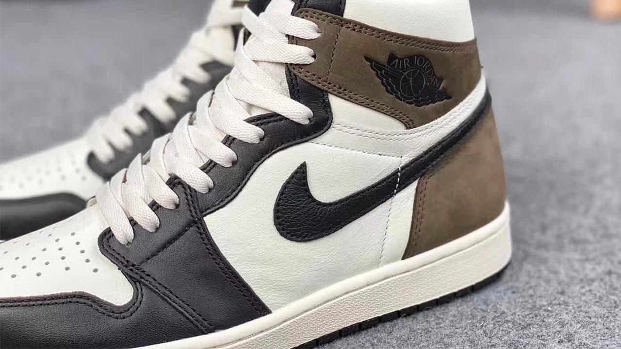 Air Jordan 1 High OG "Dark Mocha"