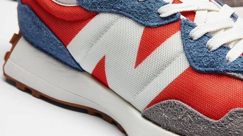 New Balance 327 Orange Blue Closeup