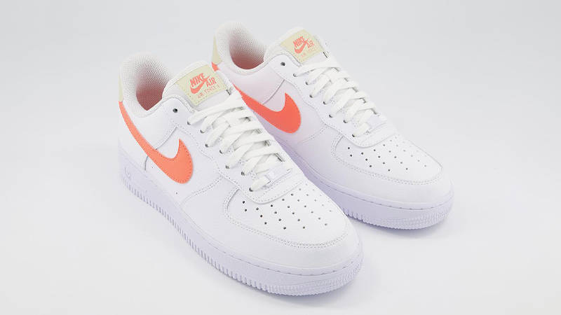 Nike Air Force 1 07 White Atomic Pink
