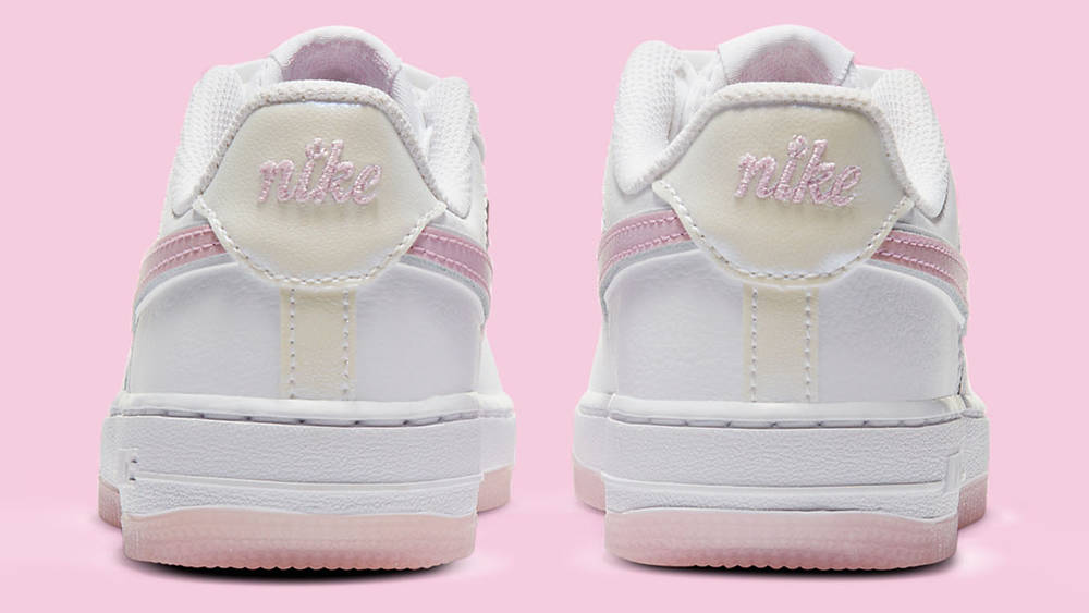 Nike Air Force 1 White Light Arctic Pink