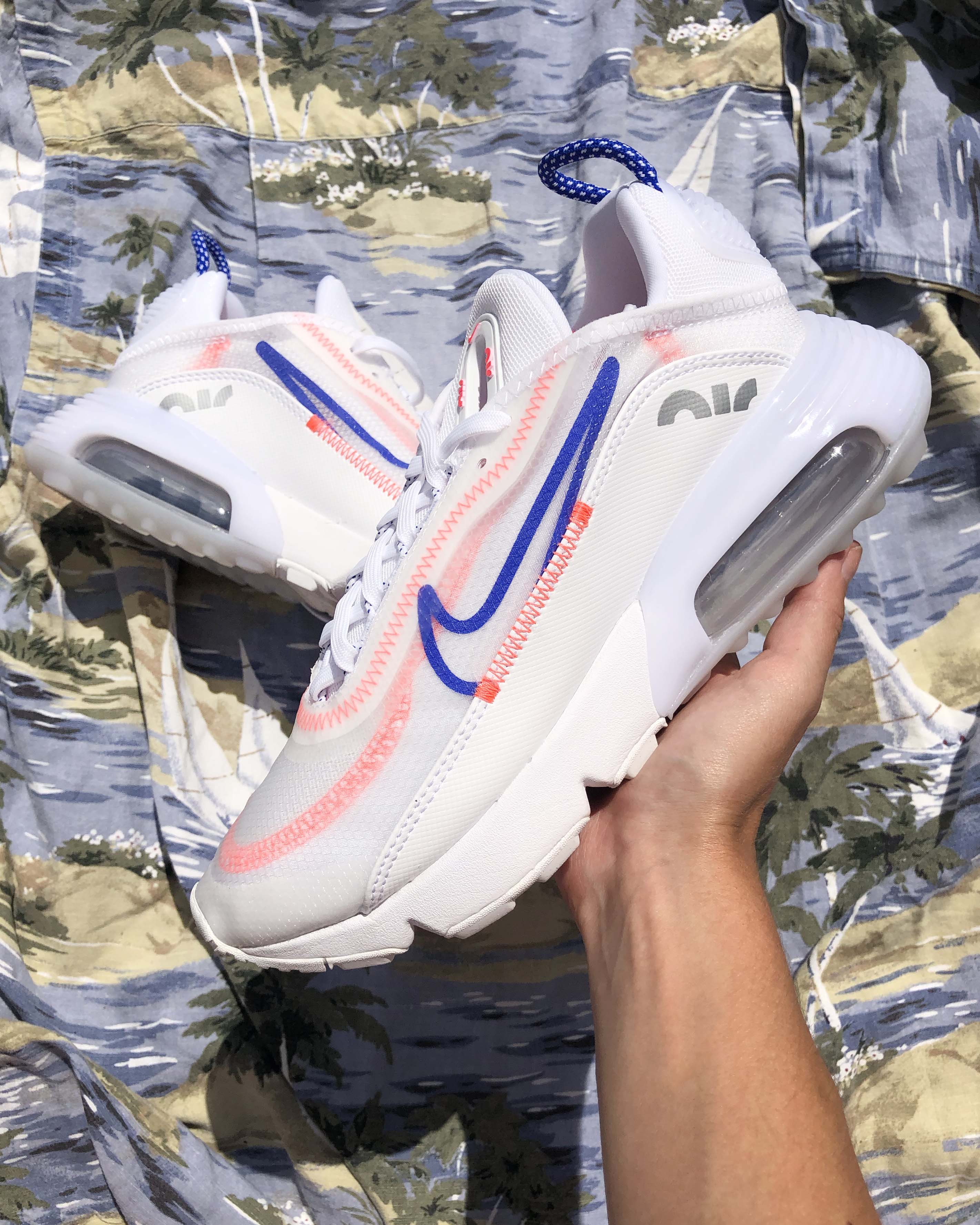 Nike Air Max 2090 Flash Crimson Racer Blue 1