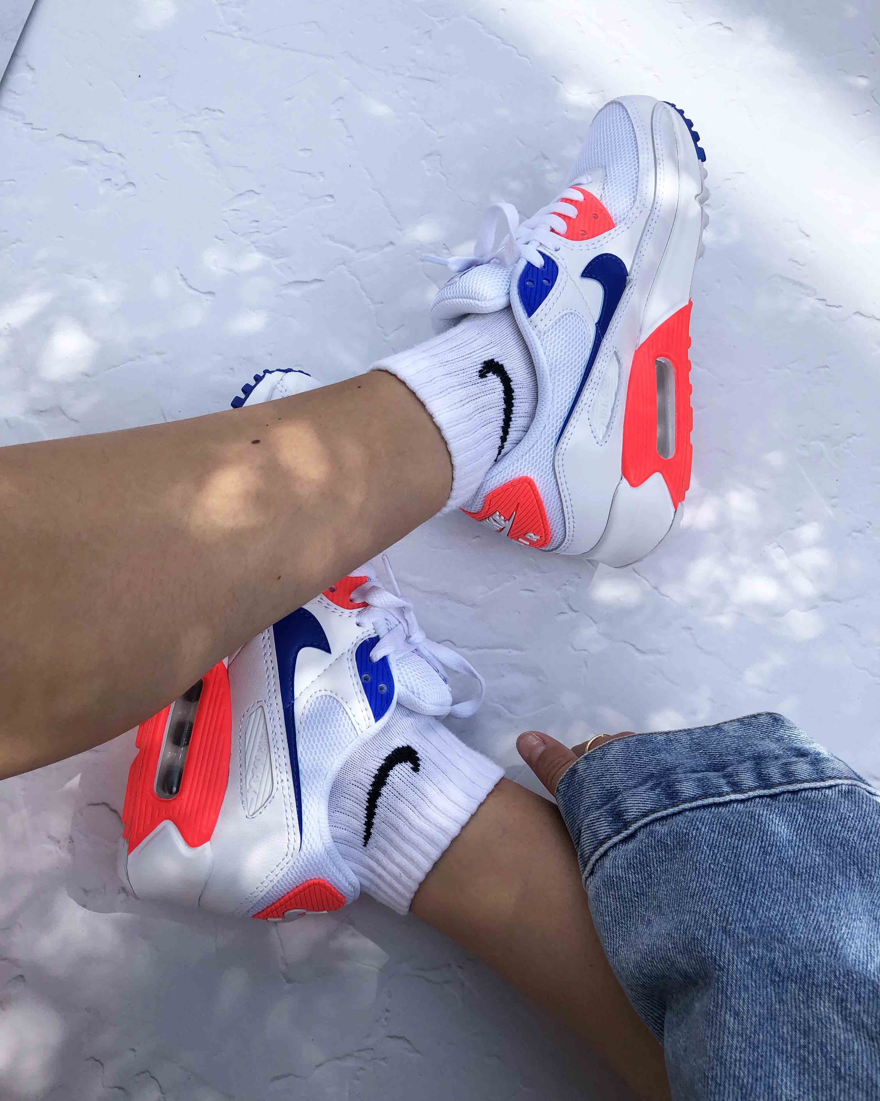 Nike Air Max 90 Flash Crimson Racer Blue 4
