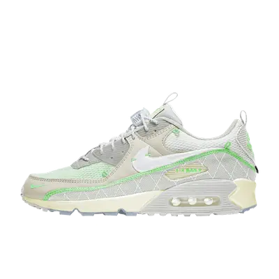 Nike on sale t9 green