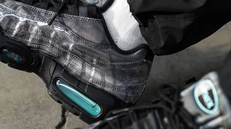 Nike Air Max 95 Black Aurora Green On Foot Closeup