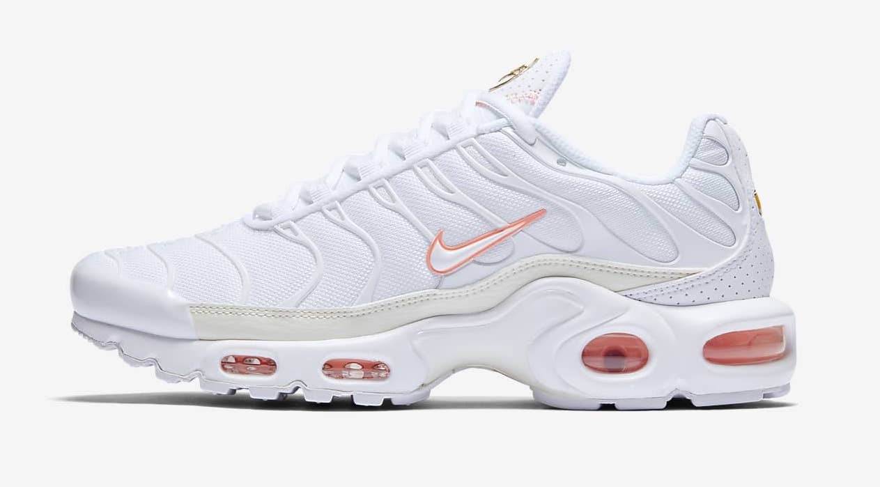 Nike Air Max Plus White Atomic Pink