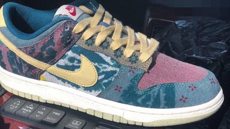 Nike Dunk Low Navy Red Multi front