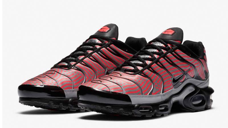 blue and red air max plus