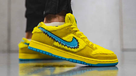 Release Reminder: Don't Miss the Grateful Dead x Nike SB Dunk Low "Opti Yellow"!