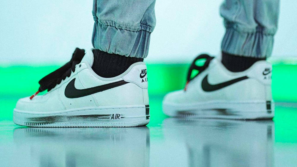 PEACEMINUSONE x Nike Air Force 1 "Para-Noise Part 2"