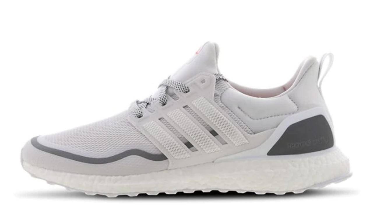 adidas ultra boost white