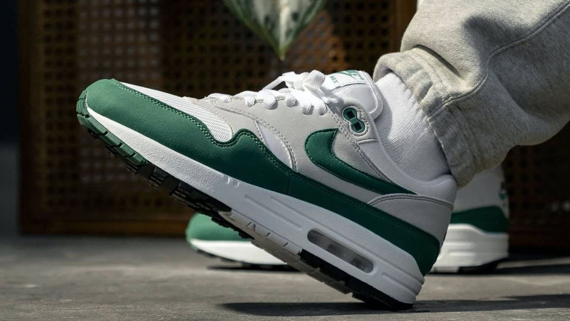 air max 1 hunter green