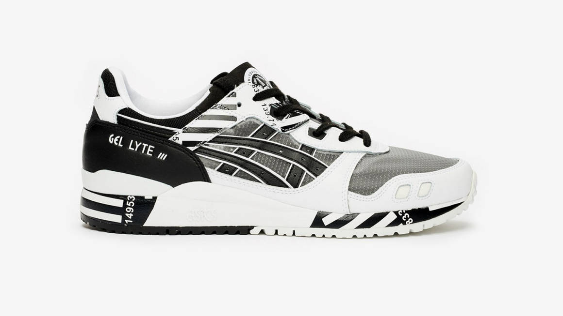 asics noir foot locker
