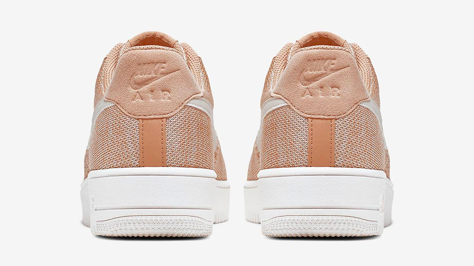 heel shot nike air force 1 flyknit