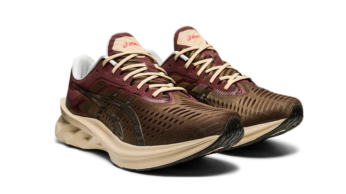 The AFFIX-WORKS X ASICS Novablast Defines Hyped Running Footwear