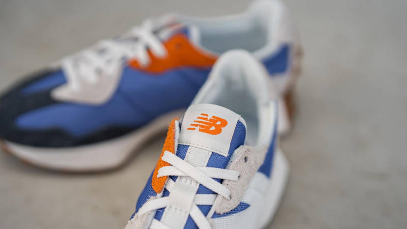 New Balance 327 Magnetic Blue