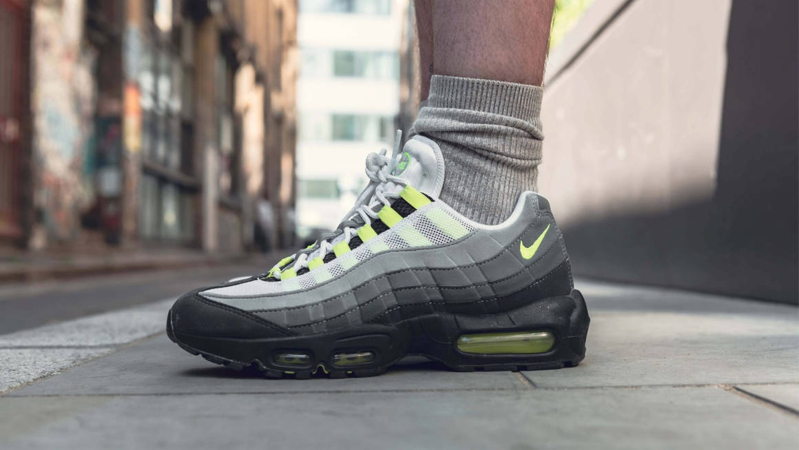 Nike air max clearance 95 womens on feet