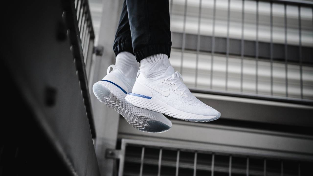 nike epic react flyknit 2 on foot