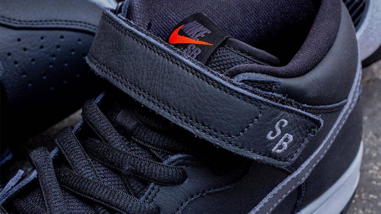 nike sb dunk orange label