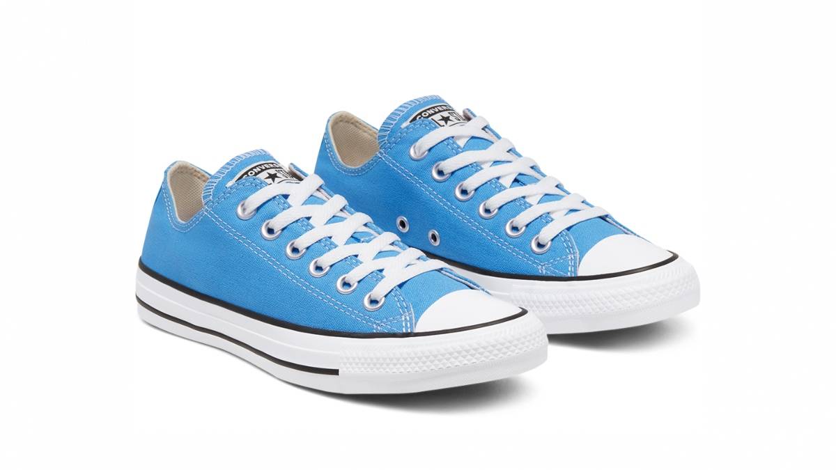 Don’t Miss These 30 Outrageous Converse Steals Now With an Extra 20% Off 9