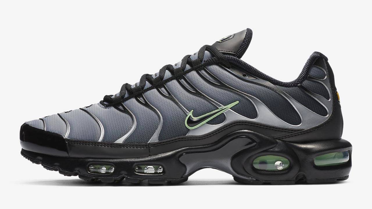Cop These 15 Best-Selling Nike Sneakers Before It's Too Late!