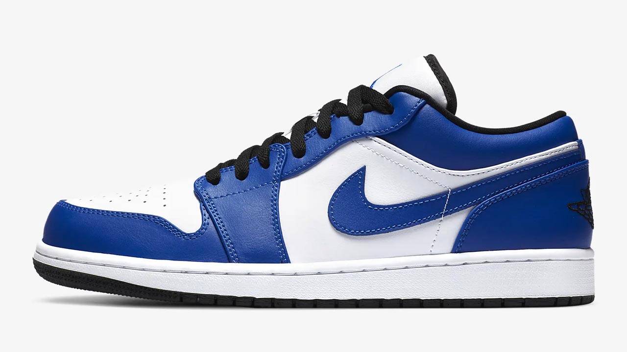 Cop These 15 Best-Selling Nike Sneakers Before It's Too Late!