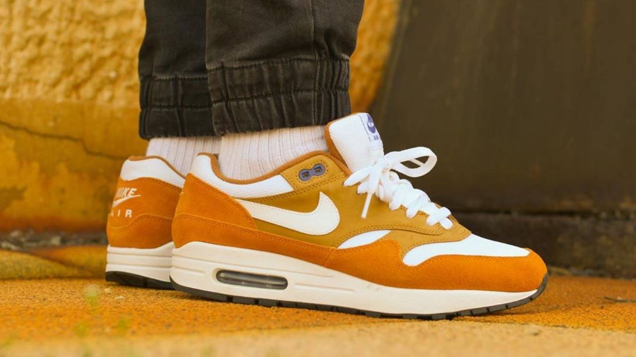 AM1 Curry MLADISNIIZ