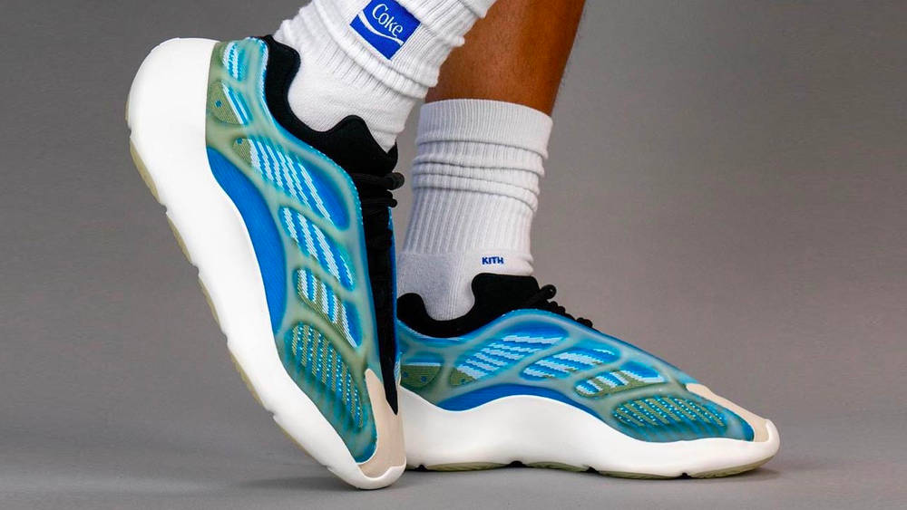Image via yankeekicks Yeezy 700 V3 "Arzareth"